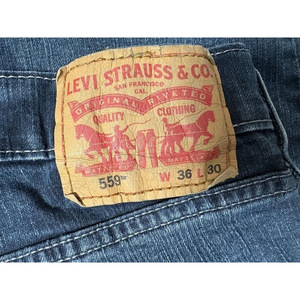 Levi's 559 Jeans Mens 36x30 Blue Relaxed Straight Medium Wash Denim Casual
